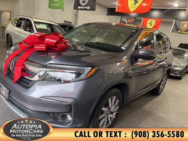 Honda Pilot with VIN: 5FNYF5H53NB008715