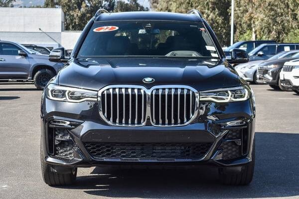 BMW X7 with VIN: 5UXCW2C0XN9L06398