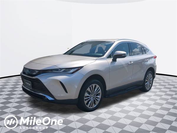 Toyota Venza with VIN: JTEAAAAH5RJ176881