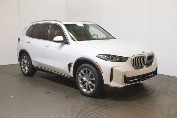BMW X5 with VIN: 5UX23EU00R9T63882