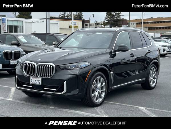 BMW X5 with VIN: 5UX43EU09R9T16682