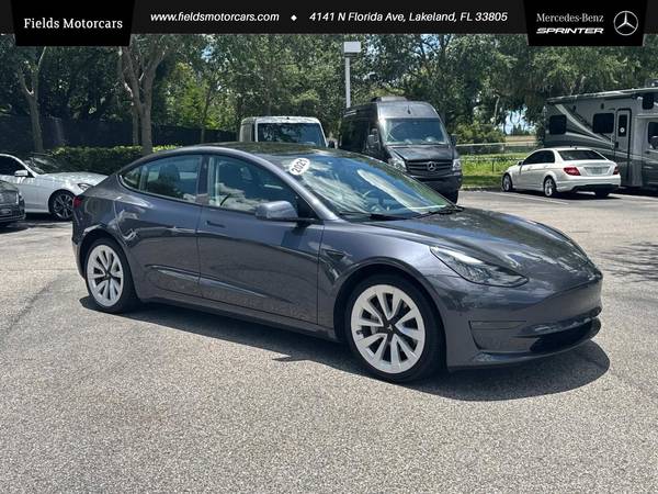 Tesla Model 3 with VIN: 5YJ3E1EA5PF435887
