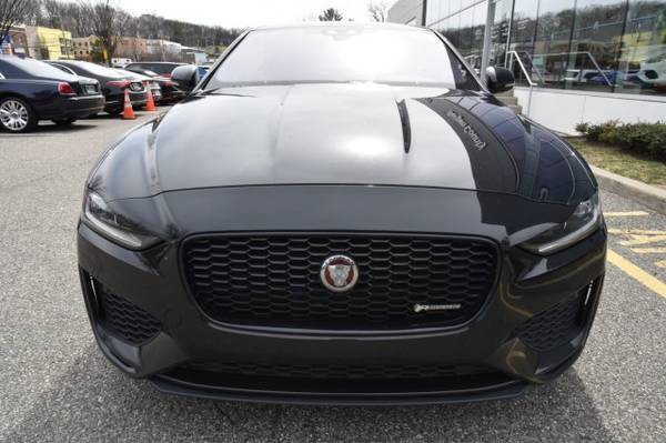 Jaguar XE with VIN: SAJAT4GX0LCP61735