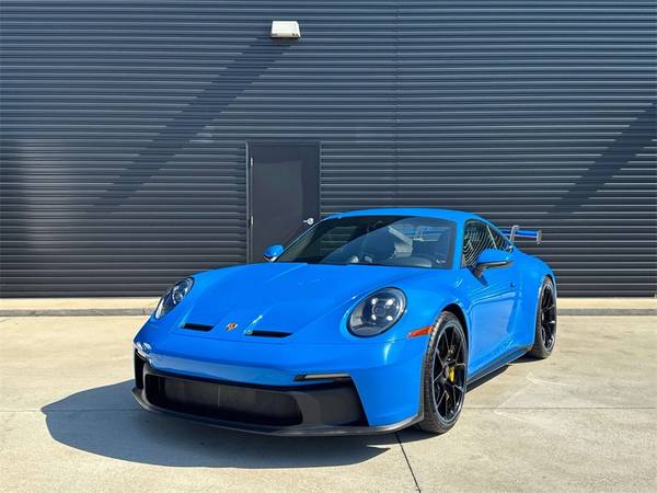 Porsche 911 with VIN: WP0AC2A91PS270678