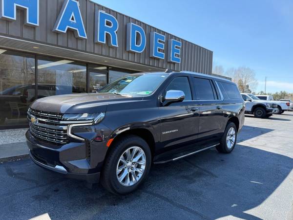 Chevrolet Suburban with VIN: 1GNSCFKDXPR478491
