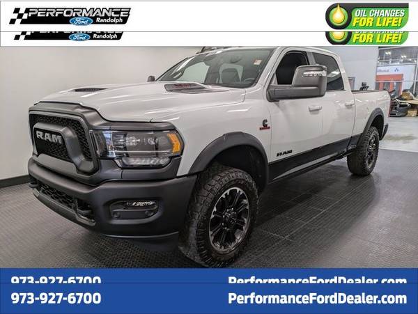 Ram 2500 with VIN: 3C6UR5ELXRG113039