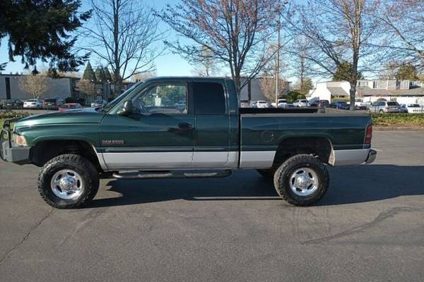 2001 Dodge Ram Pickup 2500