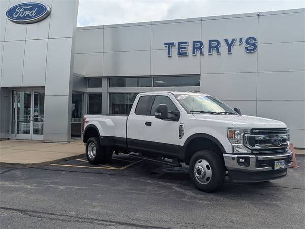 Ford F-350 Super Duty with VIN: 1FT8X3DN2LEE70768