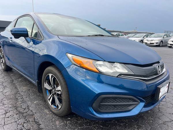 Honda Civic with VIN: 2HGFG3B84FH525515