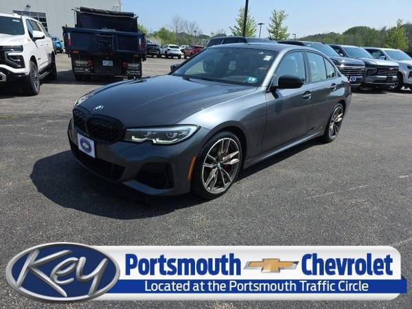 BMW 3 Series with VIN: 3MW5U9J04M8B61666