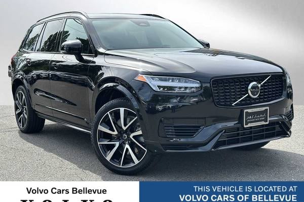 2023 Volvo XC90 Recharge T8 Plus Dark