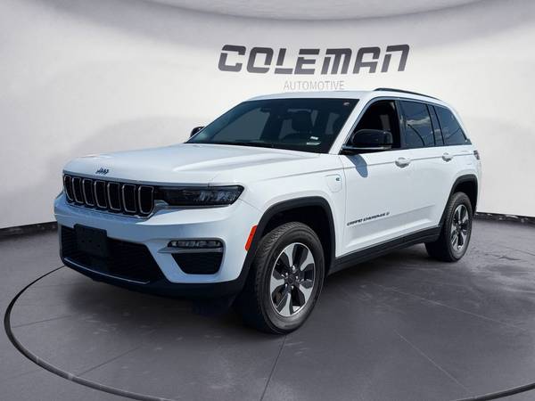 Jeep Grand Cherokee 4xe with VIN: 1C4RJYB63RC129303