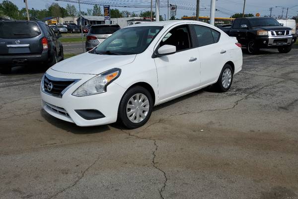 2018 Nissan Versa 1.6 SV