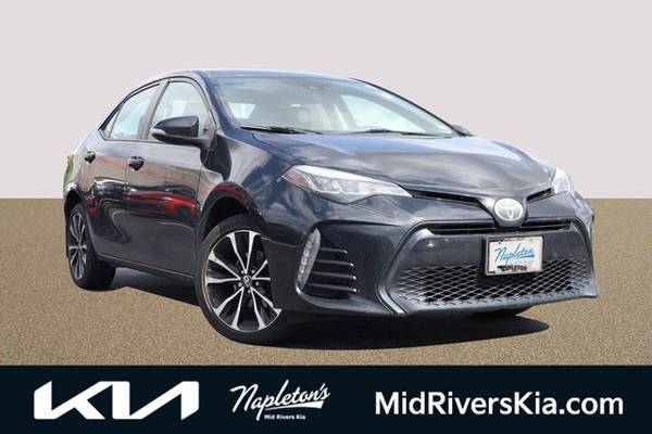 Toyota Corolla with VIN: 5YFBURHE8HP654036