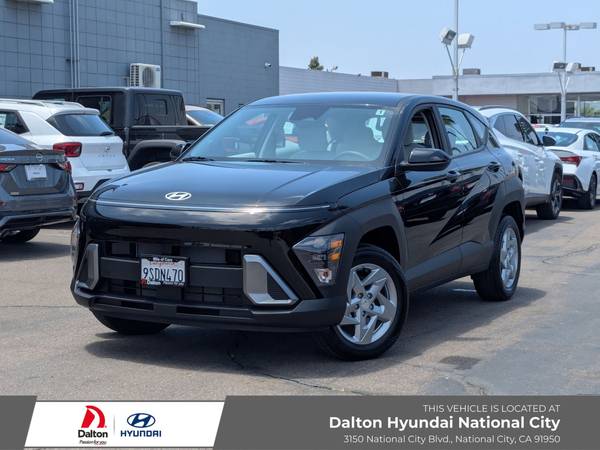 Hyundai Kona with VIN: KM8HACAB7SU211141