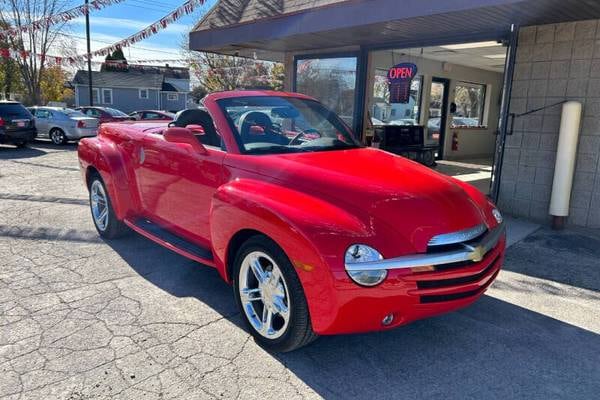 2005 Chevrolet SSR LS  Regular Cab