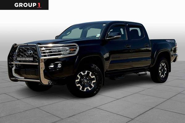 Toyota Tacoma with VIN: 3TMCZ5AN5NM495939