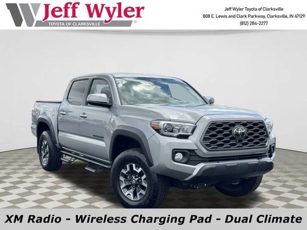Toyota Tacoma with VIN: 3TMCZ5AN7MM417466