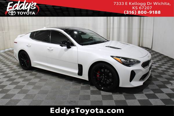 Kia Stinger with VIN: KNAE55LC0N6107271