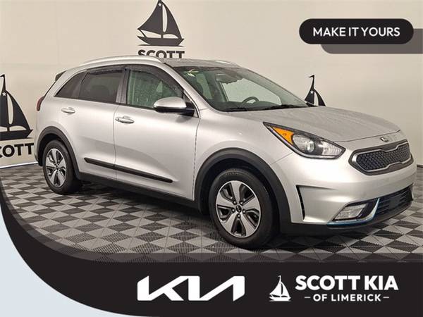 Kia Niro Plug-In Hybrid with VIN: KNDCM3LD8K5325471