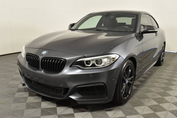 2016 BMW 2 Series M235i Coupe