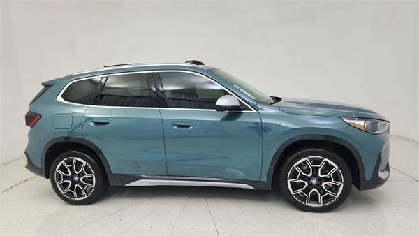BMW X1 with VIN: WBX73EF02R5Y84780