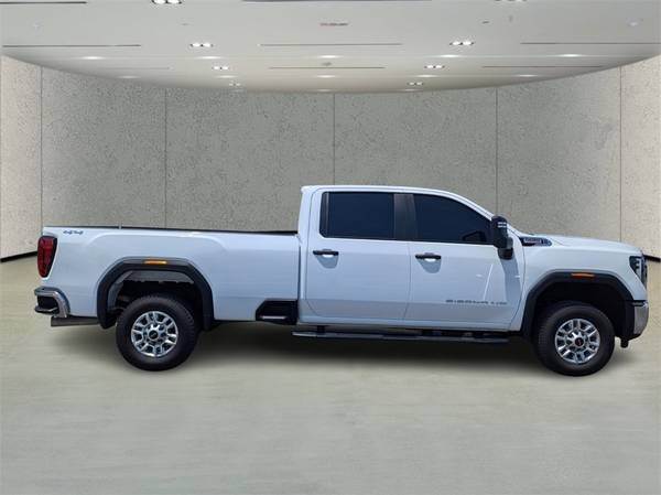 GMC Sierra 2500HD with VIN: 1GT49LEY9RF415142