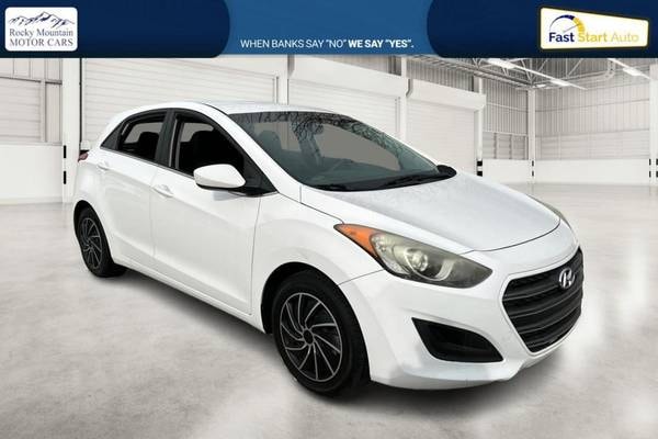 2016 Hyundai Elantra GT Base Hatchback