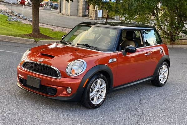 2012 MINI Cooper S Hatchback