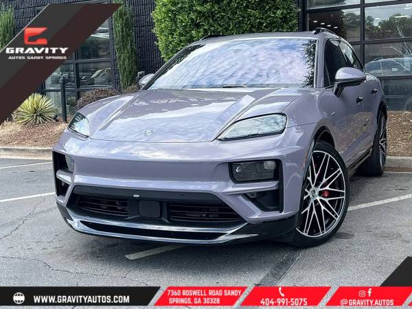 Porsche Macan with VIN: WP1AC2XA4RL200490