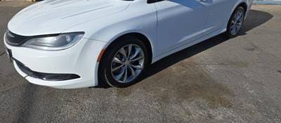 Used 2016 Chrysler 200 for Sale in Eugene, OR | Edmunds