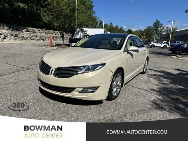 Lincoln MKZ with VIN: 3LN6L2JK2ER812772