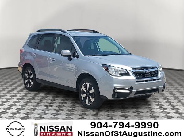 Subaru Forester with VIN: JF2SJARC3JH418047