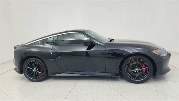 Nissan Z with VIN: JN1BZ4BH4RM366478