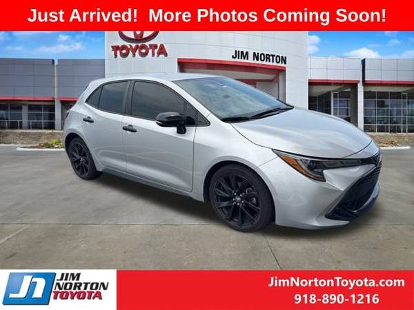 Toyota Corolla Hatchback with VIN: JTND4RBE9L3103340