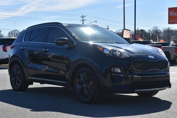 Kia Sportage with VIN: KNDP63AC3L7652565