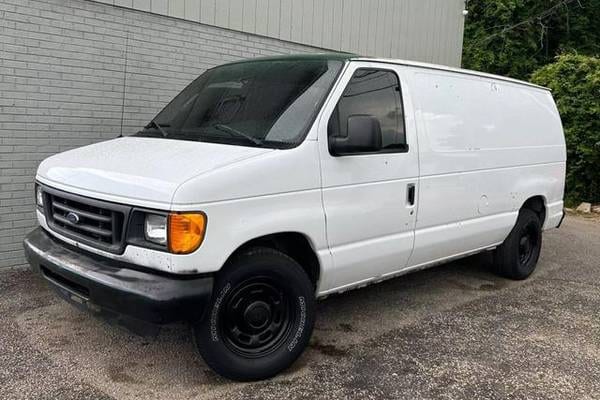 2006 Ford Econoline Cargo E-150