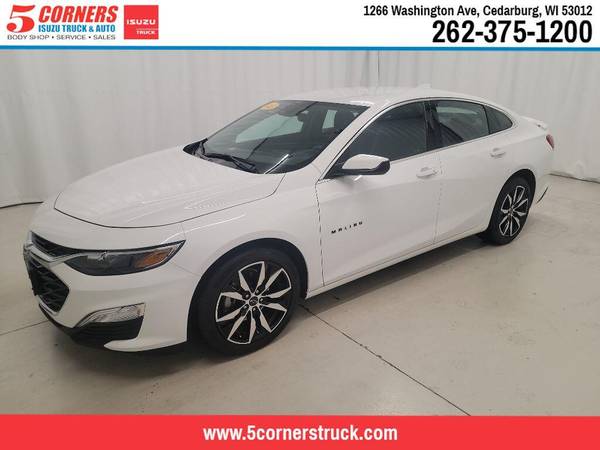 Chevrolet Malibu with VIN: 1G1ZG5ST8SF104106