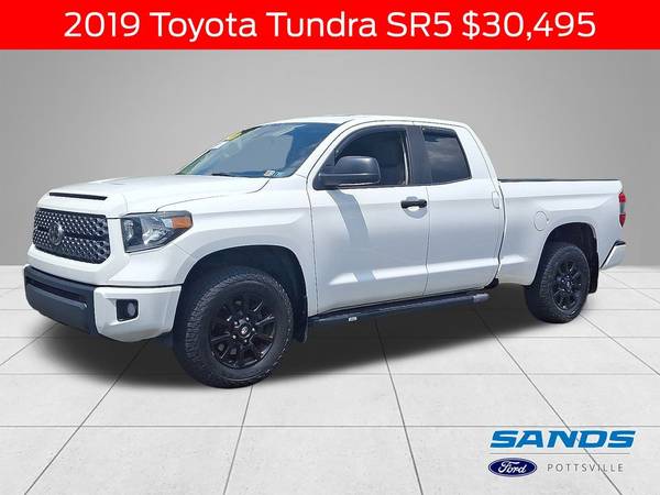 Toyota Tundra with VIN: 5TFUY5F13KX845099