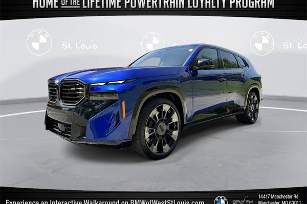 2023 BMW XM Base