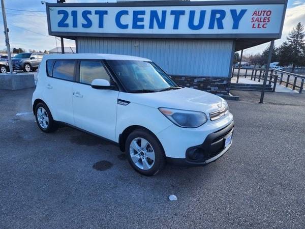 Kia Soul with VIN: KNDJN2A21K7697786
