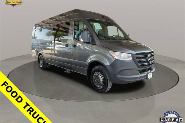 2021 Mercedes-Benz Sprinter 4500 170" WB Crew Diesel