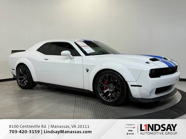 Dodge Challenger with VIN: 2C3CDZL97MH615196