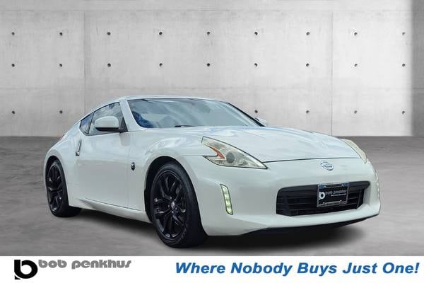 Nissan 370Z with VIN: JN1AZ4EH6LM820972