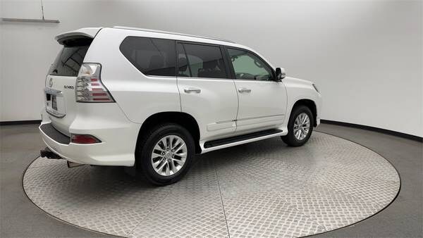 Lexus GX 460 with VIN: JTJBM7FX1K5219210