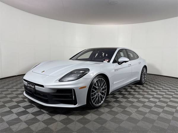 Porsche Panamera with VIN: WP0AE2YA3SL046020