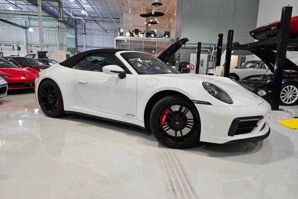 2022 Porsche 911 Carrera GTS Convertible