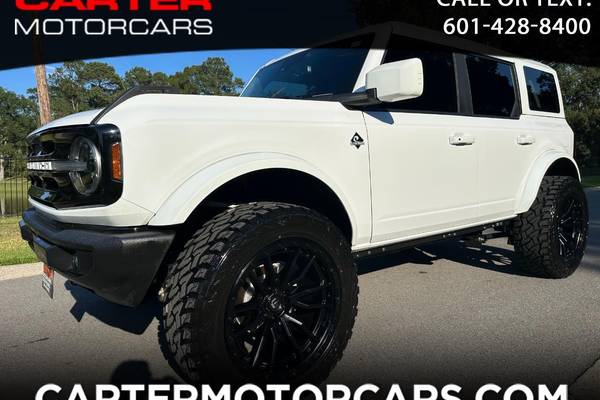 2024 Ford Bronco Outer Banks