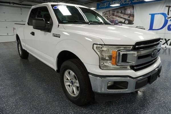 Ford F-150 with VIN: 1FTEX1EB1JKF64439