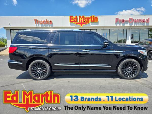 Lincoln Navigator with VIN: 5LMJJ3LT9JEL03784